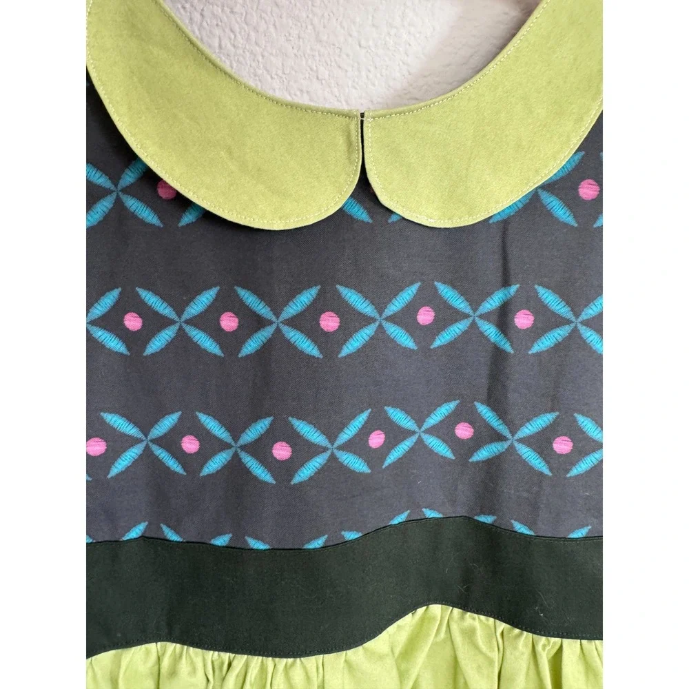Handmade‎ Frozen Anna and Elsa Dress size 6 and 4 One of a kind